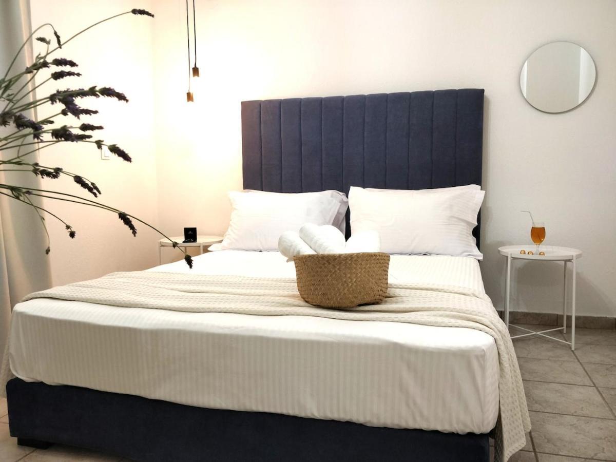 Sivilla Studios Afytos Kamer foto